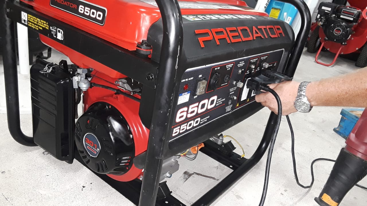 GENERADOR PREDATOR DE 6500 WATTS