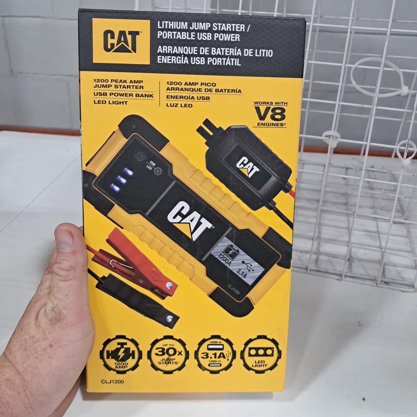 ARRANCADOR DE CARROS CATERIPILLAR DE 1200 AMPERIOS