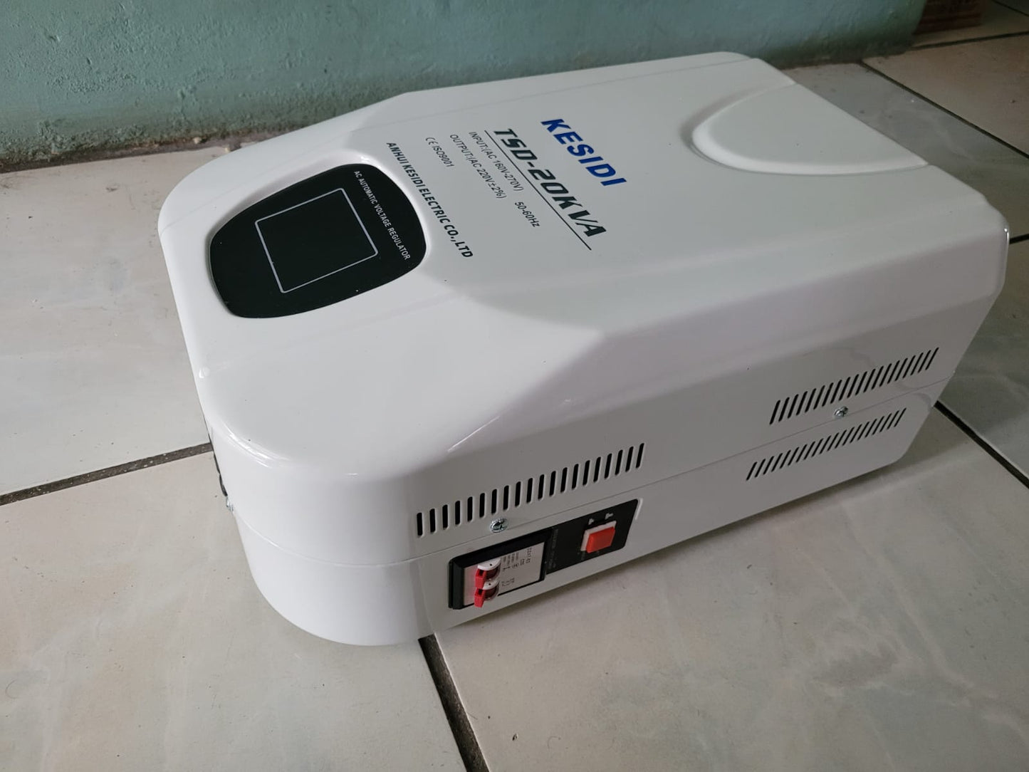 REGULADOR DE VOLTAGE DE 20 KW
