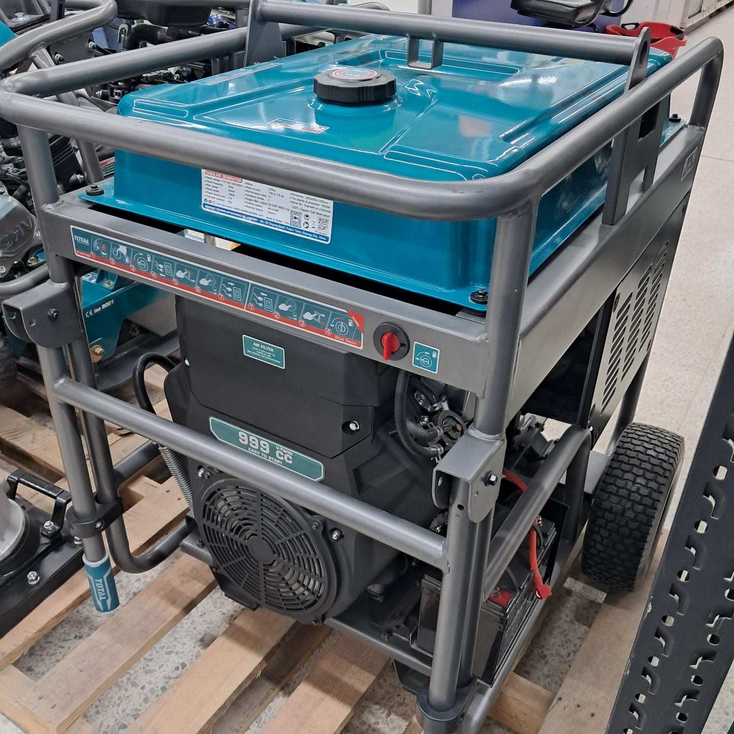GENERADOR A GASOLINA TOTAL DE 22 KW