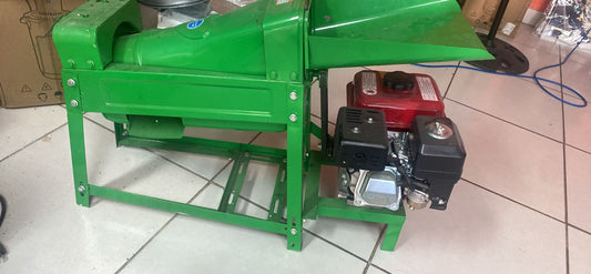 DESGRANADORA DE MAIZ A GASOLINA DE 15 QUINTALES POR HORA