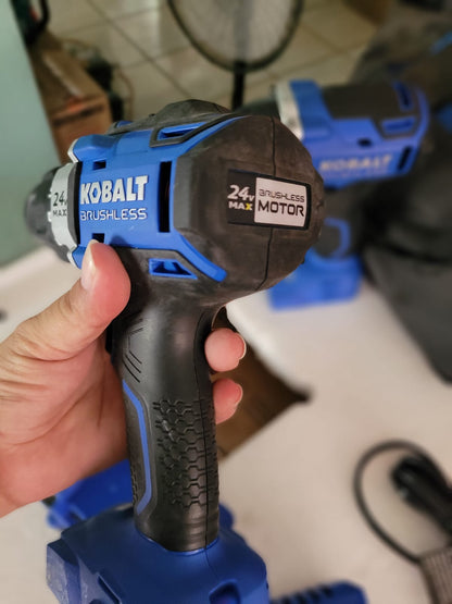 COMBO DE TALADROS INALAMBRICOS KOBALT DE 24 VOLTIOS