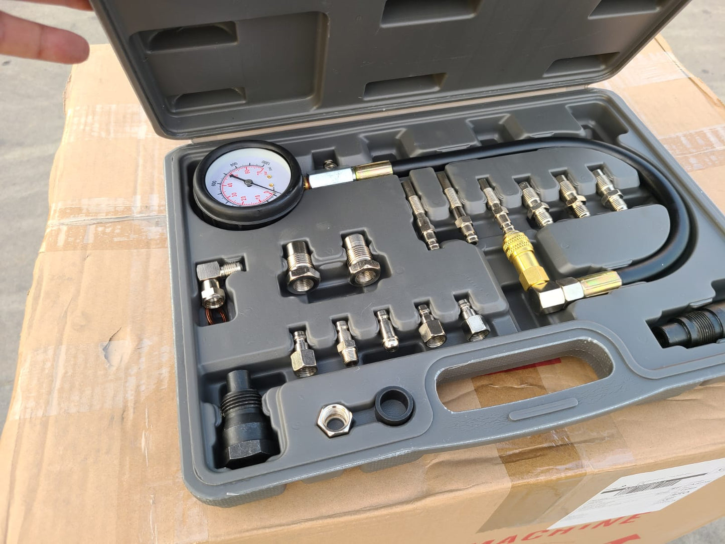 KIT DE MEDICION DE COMPRESION DE MOTORES DIESEL