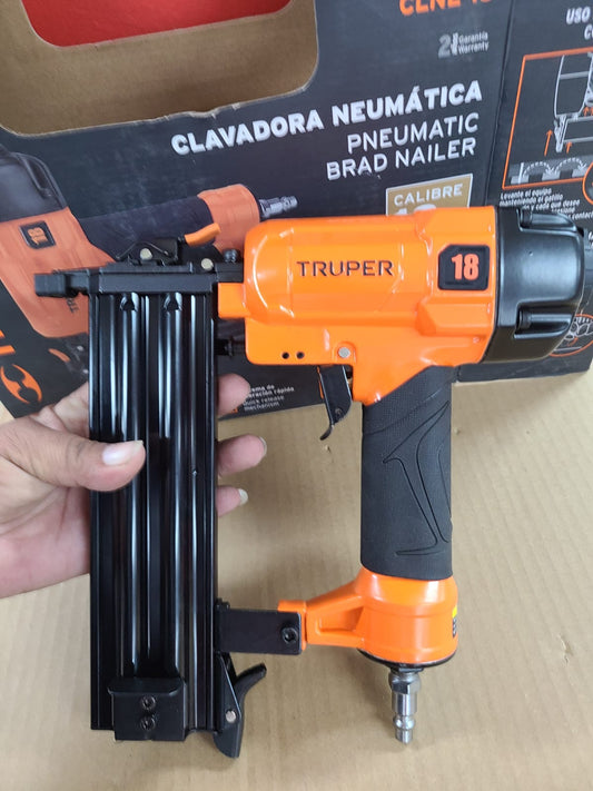 CLAVADORA NEUMATICA TRUPER CALIBRE 18
