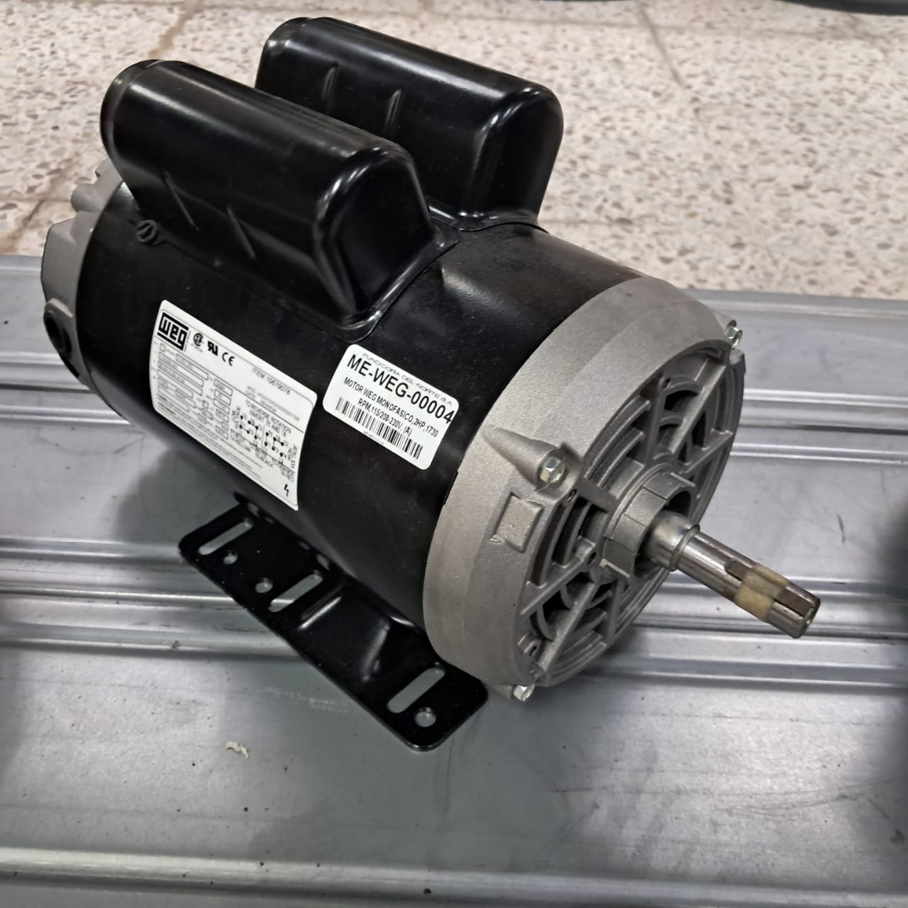 MOTOR DE 2 HP WEG