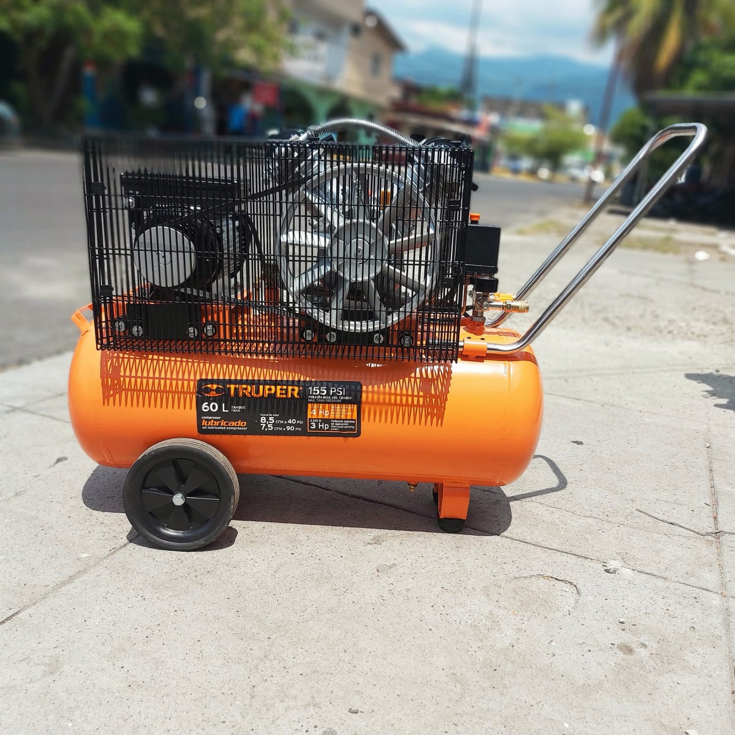 COMPRESOR DE BANDA TRUPER DE 60 LTS