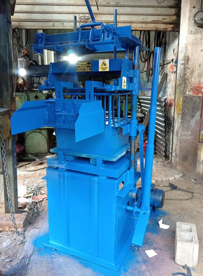 MAQUINA MEDIANA FIJA PARA HACER BLOQUES