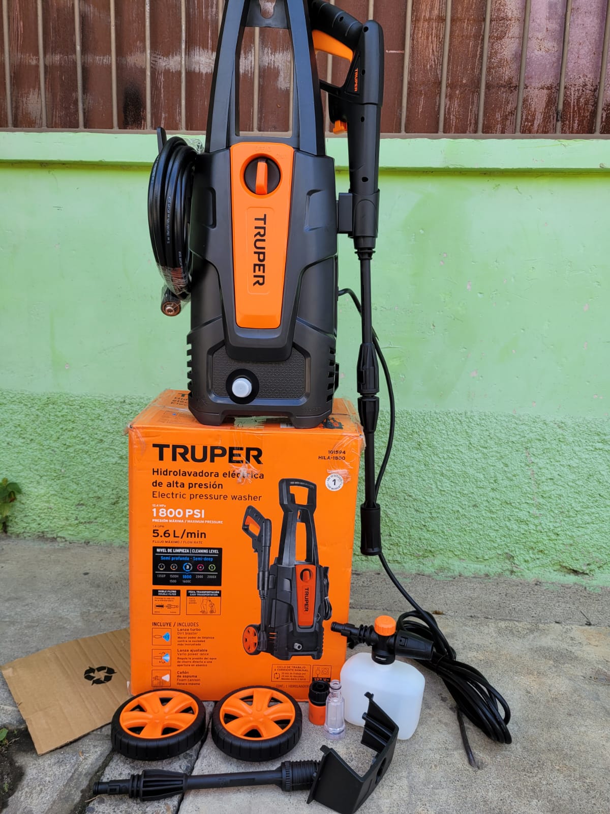 HIDROLAVADORA TRUPER DE 1,800 LIBRAS DE PRESION