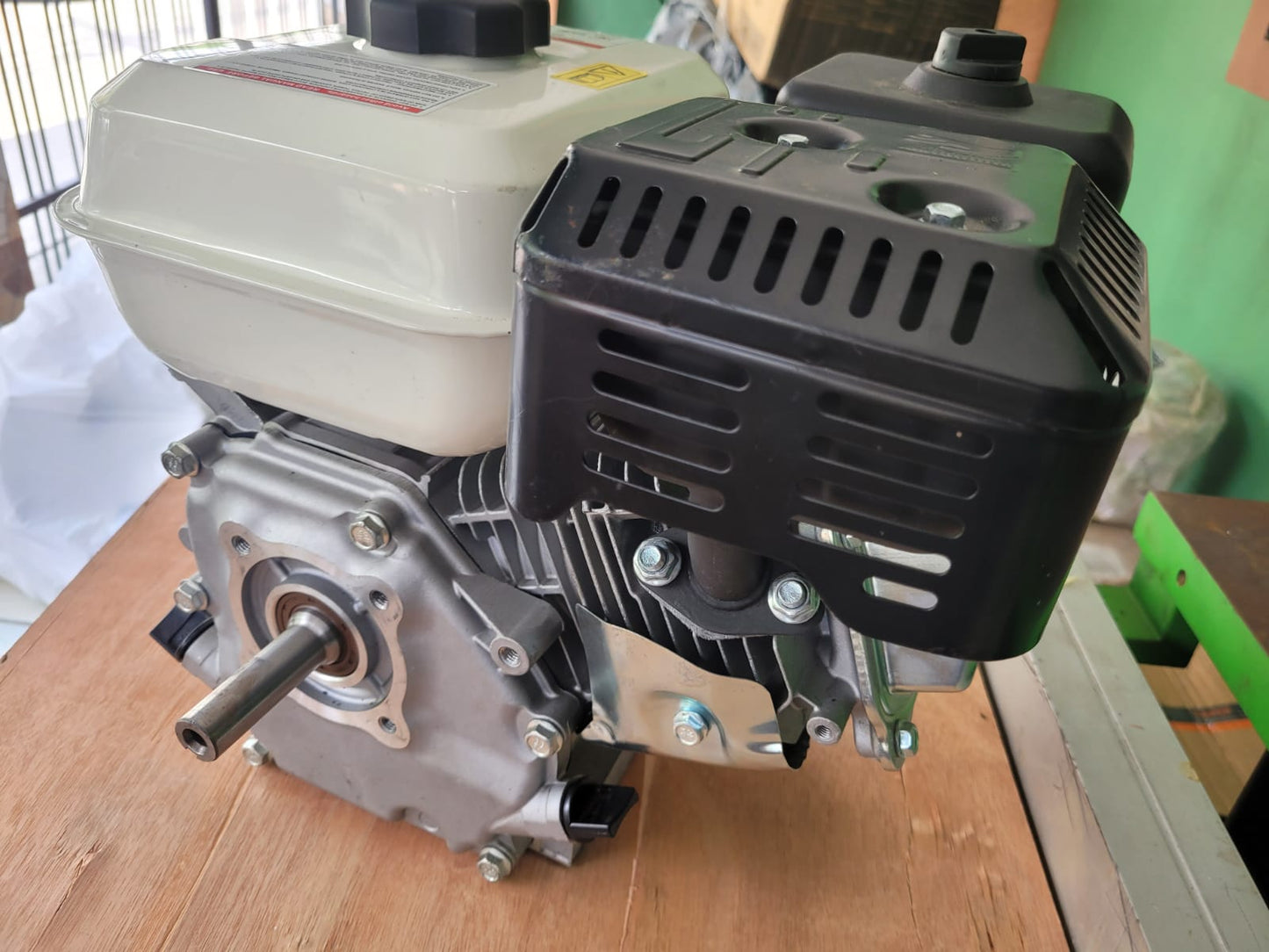 MOTOR GASOLINA DE 7 HP