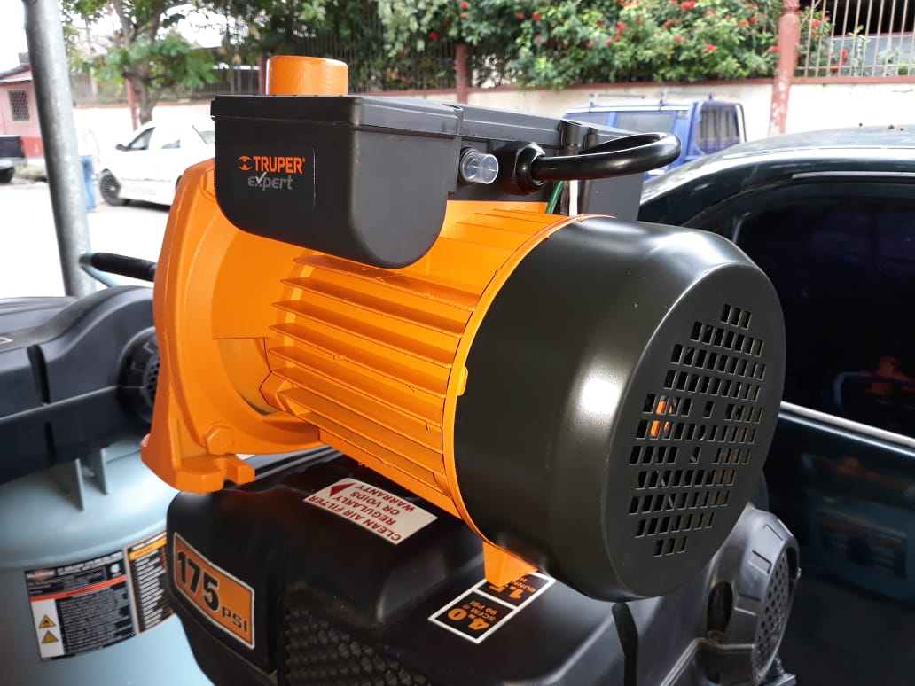 BOMBA DE AGUA TRUPER DE 2 HP