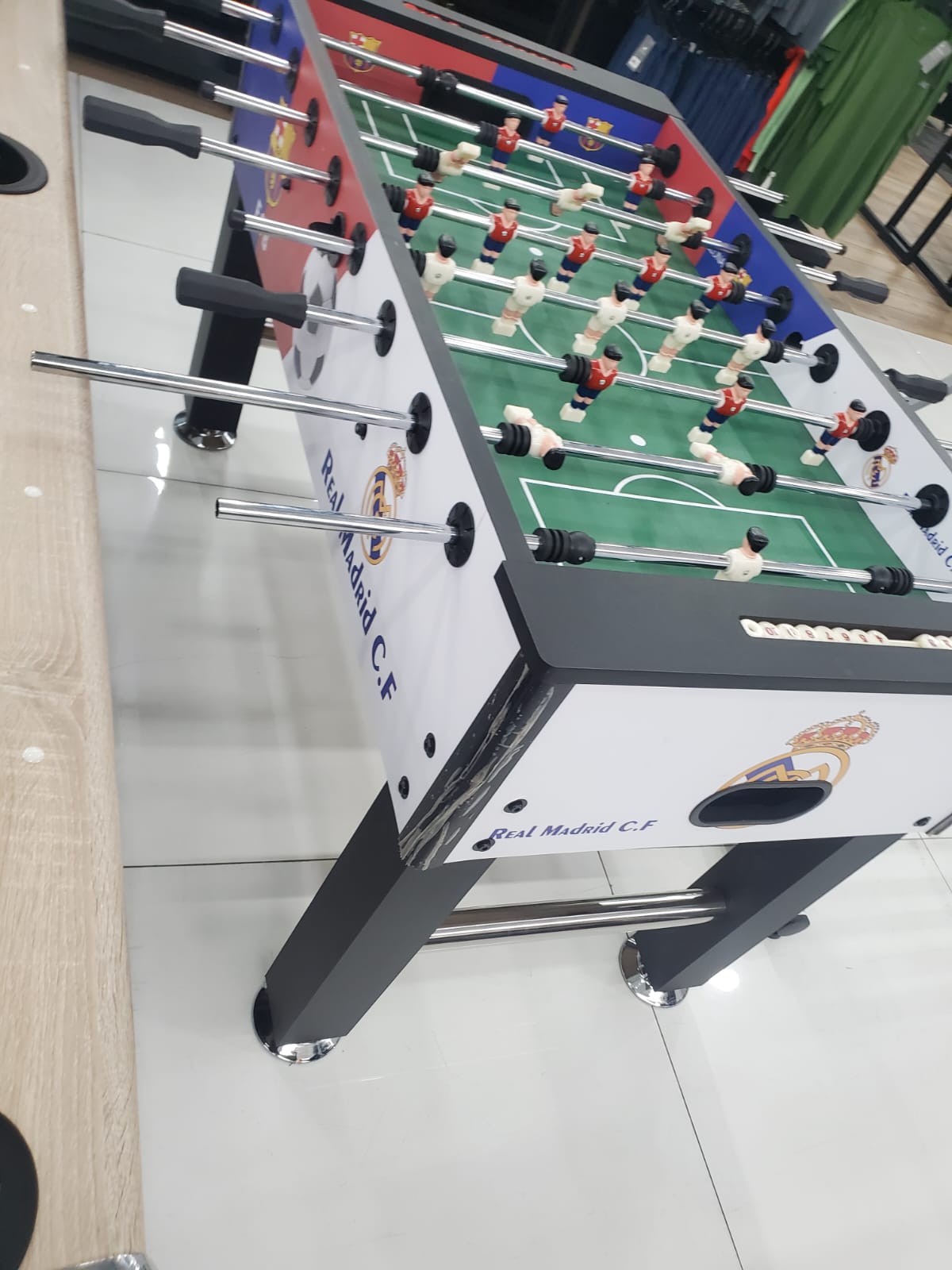 MESA DE FUTBOLITO