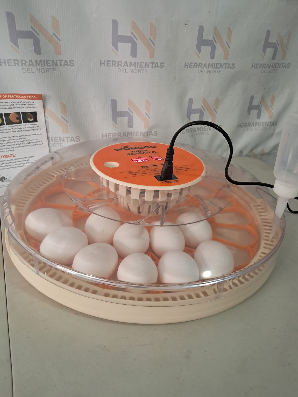 ENCUBADORA DE 30 HUEVOS