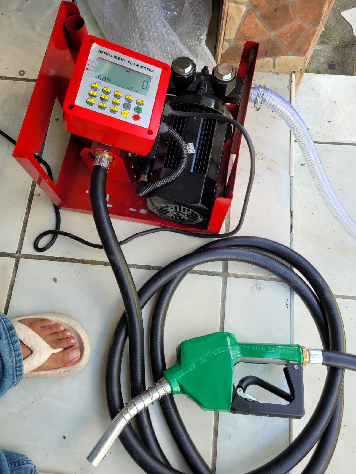 DISPENSADOR DE COMBUSTIBLE DE 110 VOLTIOS