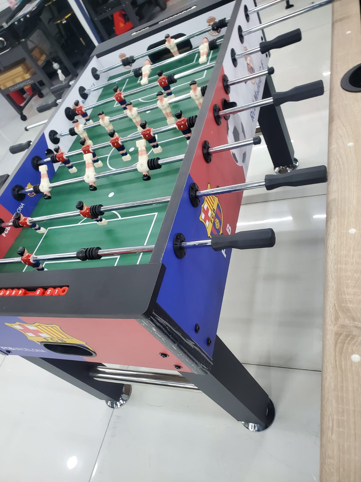 MESA DE FUTBOLITO