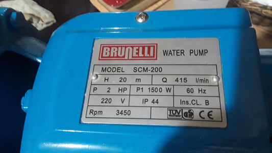 BOMBA DE AGUA DE 2 HP DE 2X2 PULGADAS y 220V VOLTS