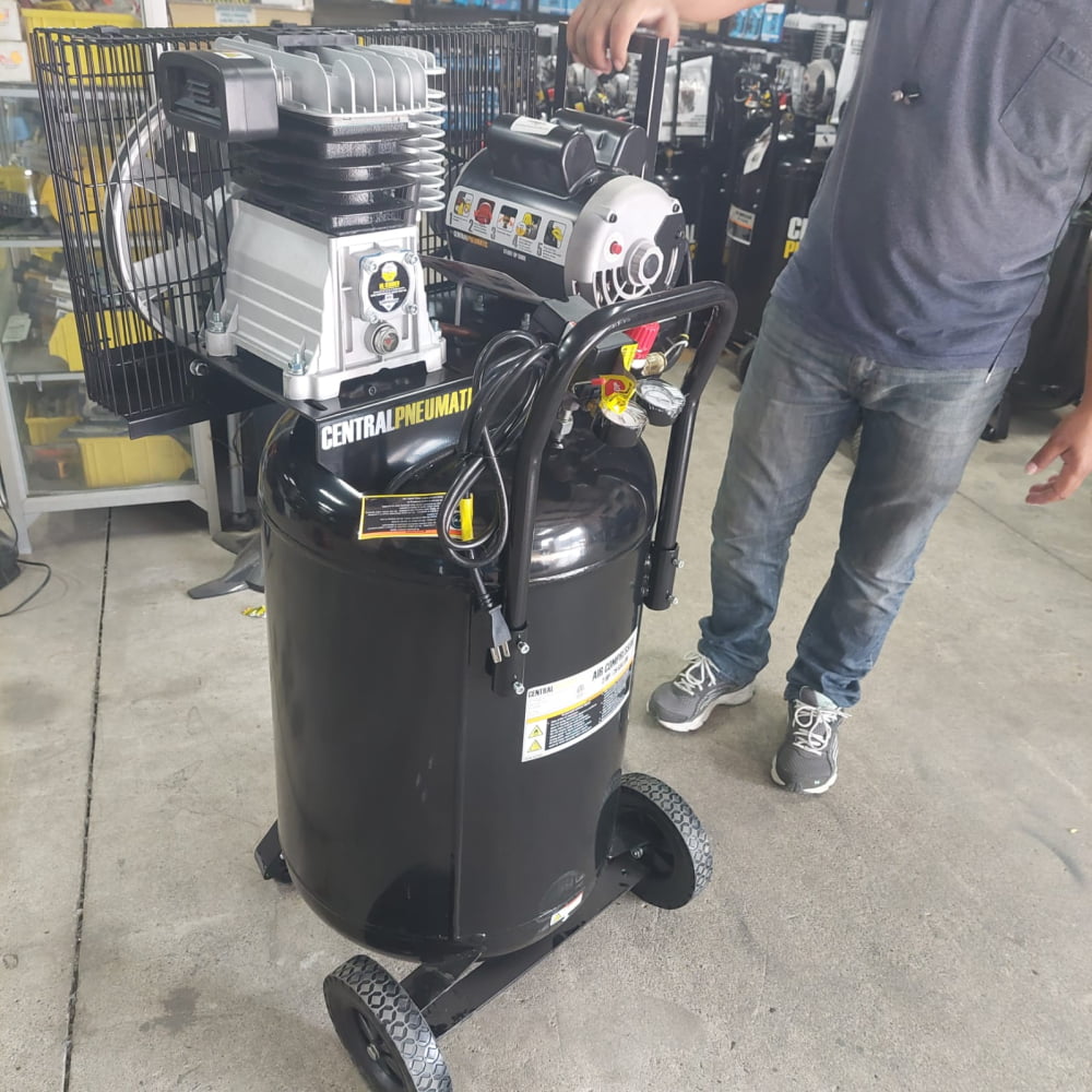 COMPRESOR DE 29 GALONES DE BANDA