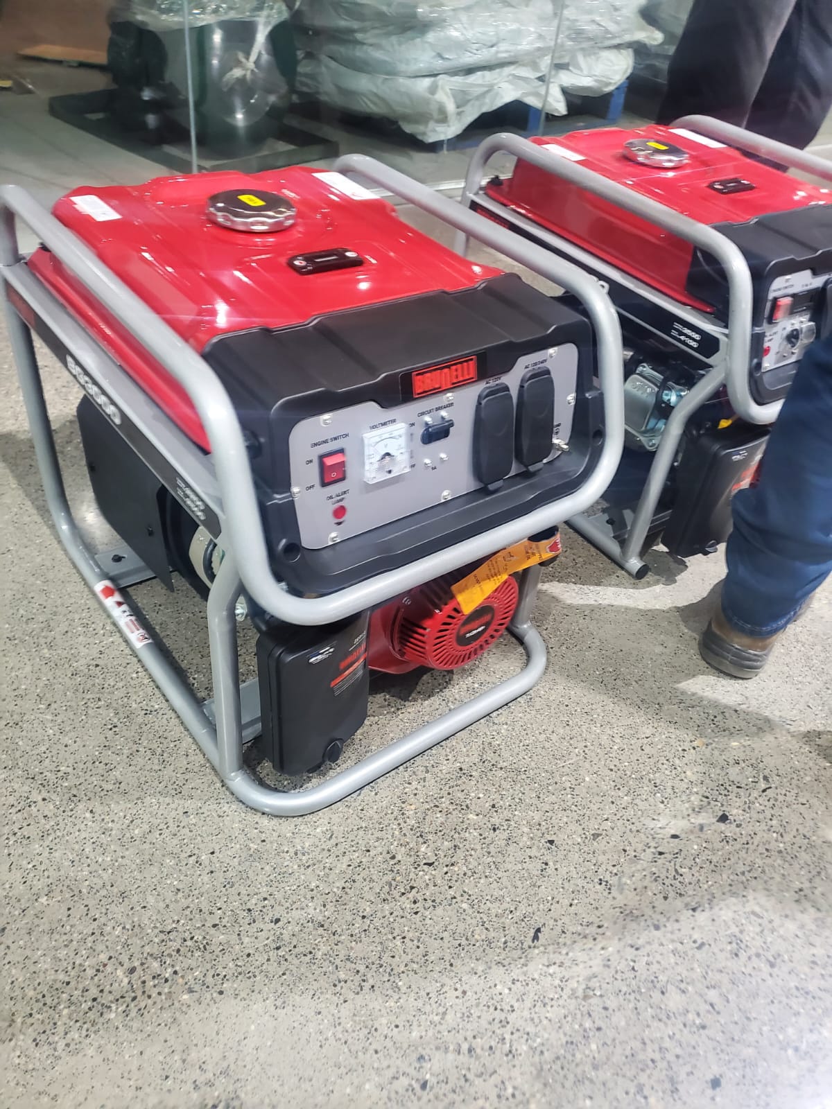 GENERADOR BRUNELLI 3000 WATTS
