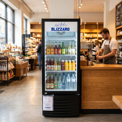 Commercial Display Refrigerator / Beverage Cooler — Estilo de Vida - Producto en Uso | Generated by Modelize