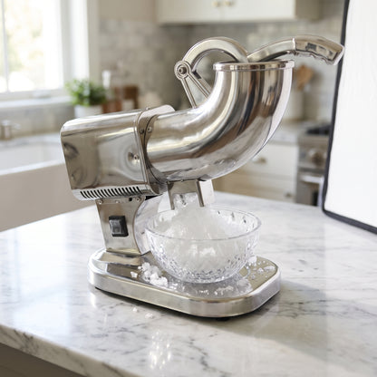 Ice Shaver Machine — Estilo de Vida - Producto en Uso | Generated by Modelize