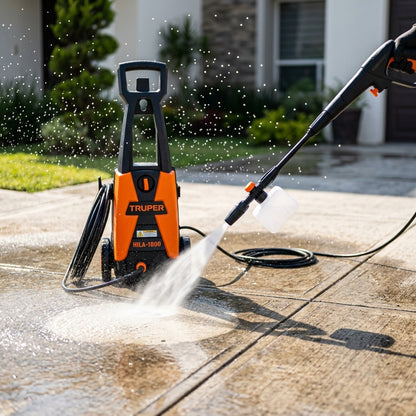 High-pressure washer — Estilo de Vida - Producto en Uso | Generated by Modelize