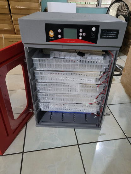 ENCUBADORA DE 400 HUEVOS